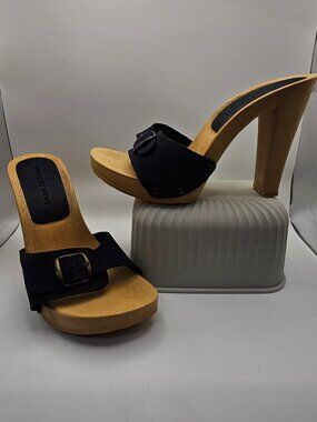 Newport News Nubuck Wooden Platform Mule Sandals – Black Buckle Strap – Size 9